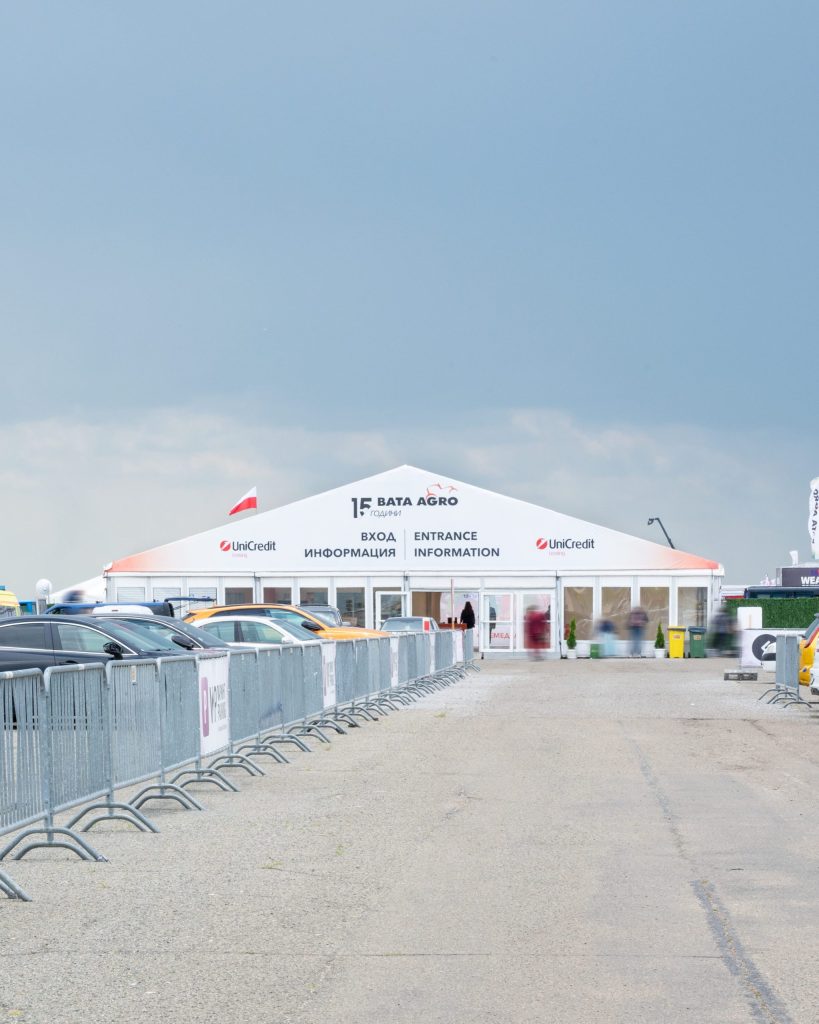 J Point брандиране на изложение Бата Агро 2025
